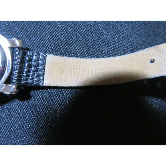 Victoria Wieck of Beverly Hills Womens Wrist Watch Black Leather Silver - Picture 4 of 10